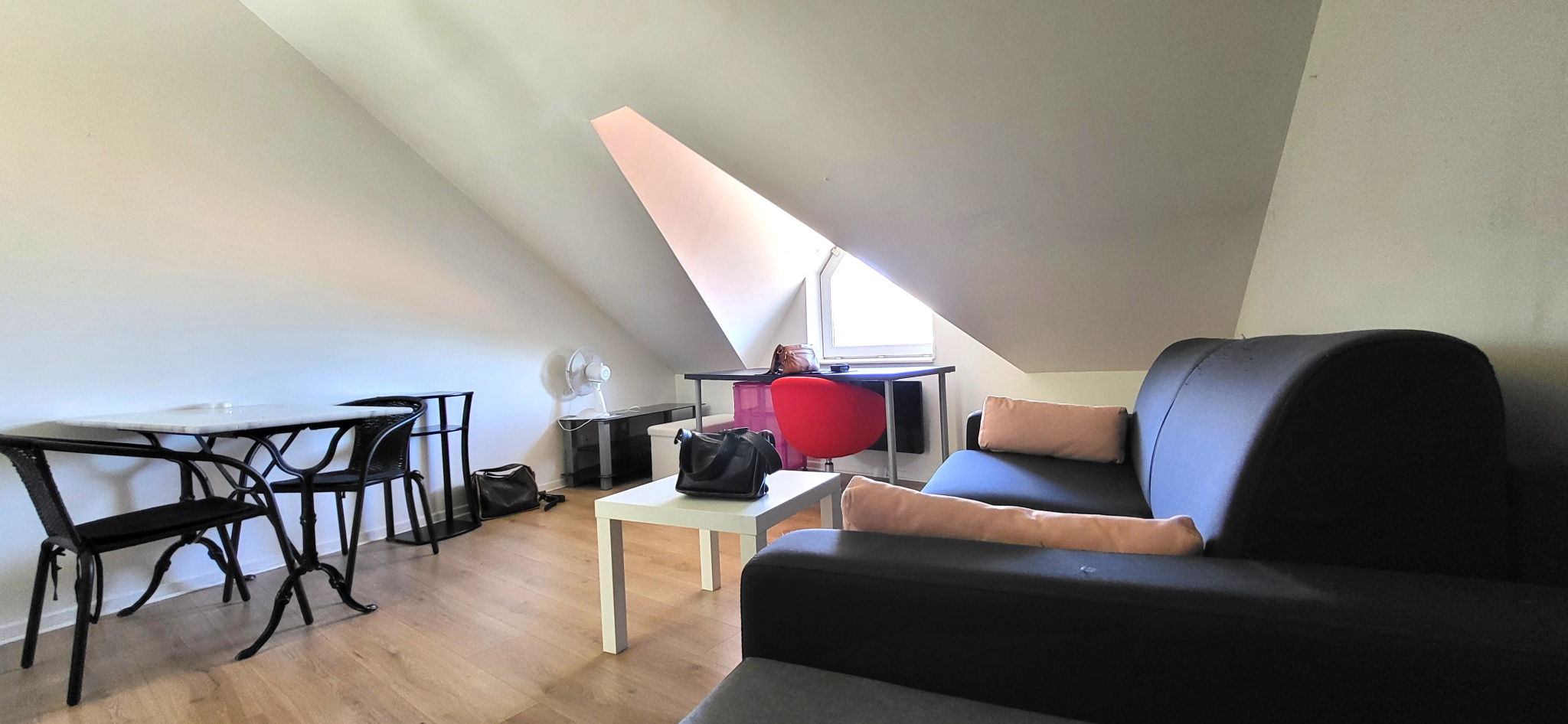 Studio à vendre à Charleville mezieres, 16 m², 1 pièce – photo 3 sur 4