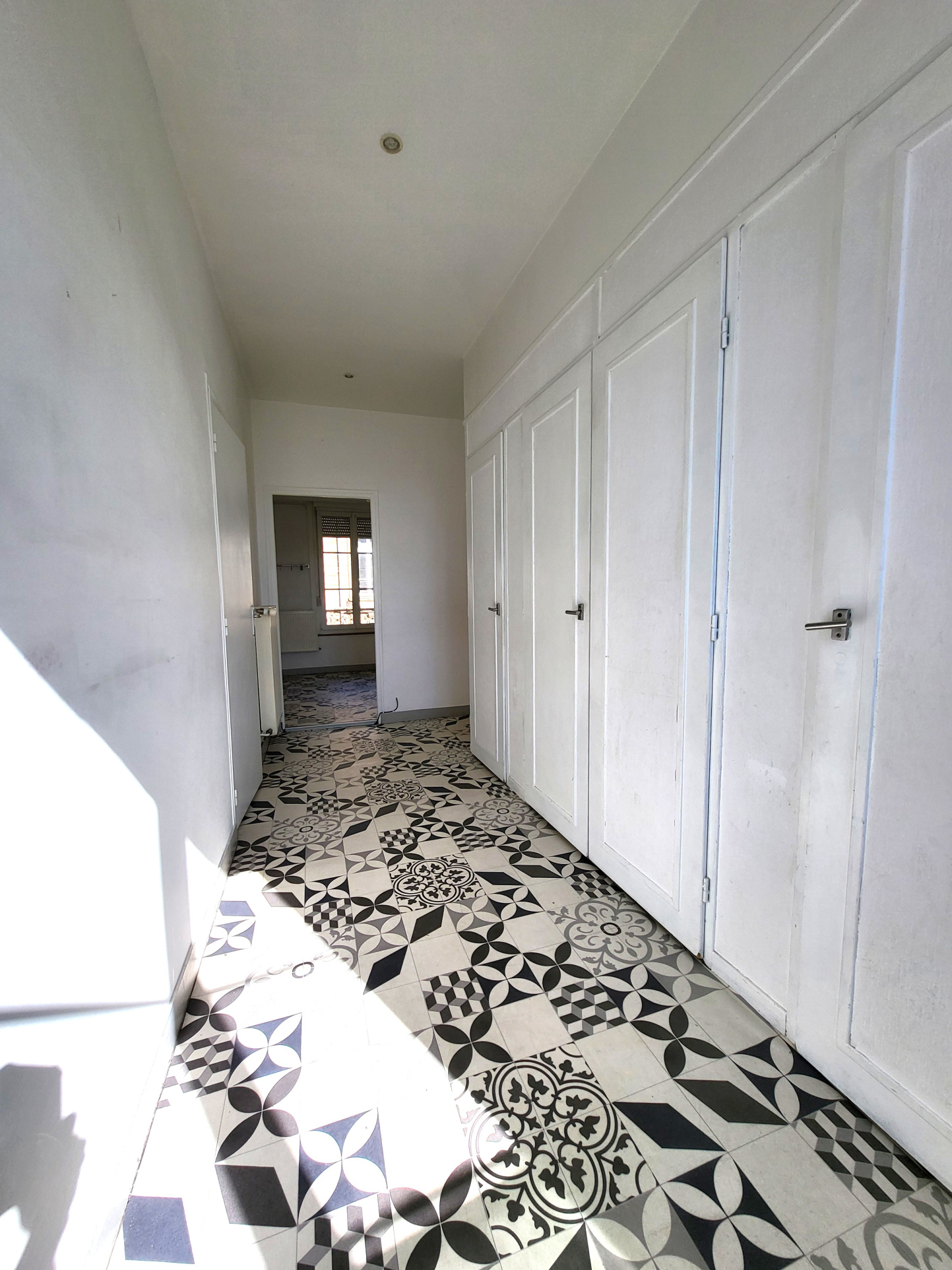 Appartement à vendre à Charleville mezieres, 111 m², 5 pièces – photo 2 sur 10